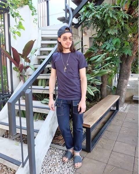 ไอด้า - เบ็น - แอมมี่ โพสต์ภาพโปรโมทเพลง ชาวเน็ตถามฮา แบบนี้ใครสตรองกว่ากันไอด้า - เบ็น - แอมมี่ โพสต์ภาพโปรโมทเพลง ชาวเน็ตถามฮา แบบนี้ใครสตรองกว่ากัน