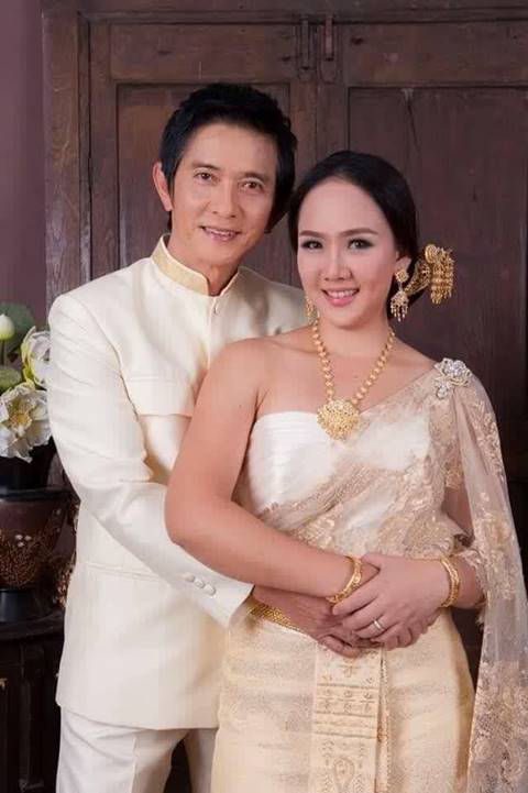 งานหมั้น ทนงศักดิ์ ศุภการ - ติ๊ก ชลธิดา แบบรักมาราธอน พร้อมจำลองงานวิ่ง