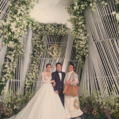 ภาพงานแต่ง เนย โชติกา ไฮโซอาร์ม