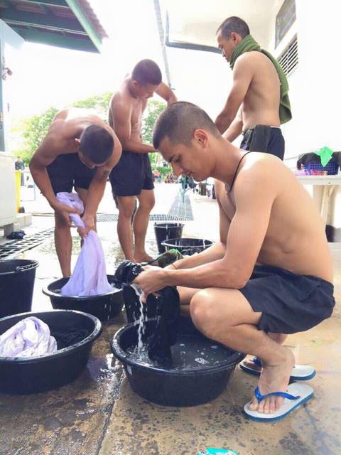 อัพเดทชีวิตพลทหาร ชิน-กวิน-ชาโน เต็มที่ทั้งการฝึกและเล่น ปรับตัวดีมาก ๆ