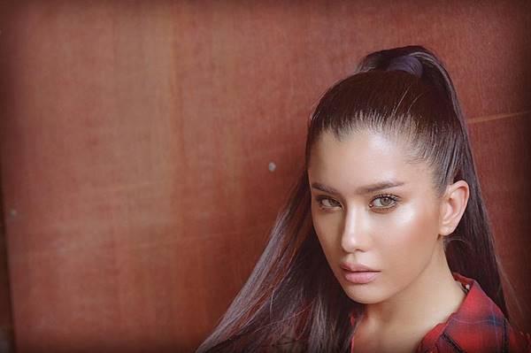 ปู ไปรยา อุบตอบปมต่อสัญญาช่อง 7-โต้ขอประกบคู่ เวียร์ ศุกลวัฒน์