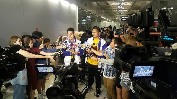 เก่ง ธชย กลับถึงไทยแล้ว พร้อมเปิดใจสุดตื้นตัน หลังกวาดรางวัลระดับโลก