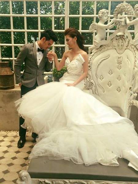 พรีเวดดิ้ง อุ้ม ธีราทร - น้องเบส สวยงามอ่อนละมุน เกิดมาเพื่อเป็นเนื้อคู่กัน