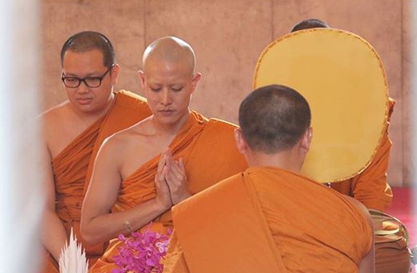 โบ ธนากร เข้าพิธีบวชวันนี้ พร้อมรับฉายา อคฺคปญฺโญโบ ธนากร เข้าพิธีบวชวันนี้ พร้อมรับฉายา อคฺคปญฺโญ