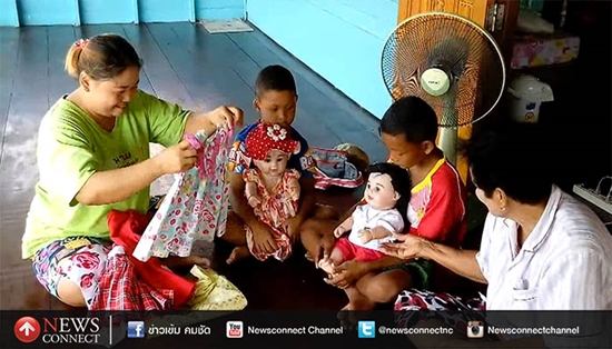 ยายวัย 75 เผยตุ๊กตาลูกเทพให้โชค ทำถูกหวยหลายหมื่น