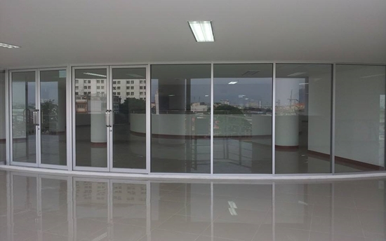 โยธินบูรณะ แห่งใหม่ โรงเรียนมัธยมของรัฐ ที่อลังการงานสร้างที่สุด (ชมภาพ)