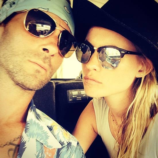 อดัม เลวีน Maroon 5 ได้เฮ หลัง เบฮาติ ภรรยานางแบบ ตั้งท้องลูกคนแรก