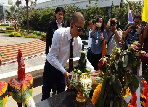 จบด้วยดี ! แจ๊ส ชวนชื่น รุดขอขมาสถานที่-ชาวพัทยา เหตุดราม่าเพลงยับแม่
