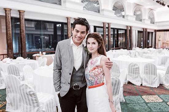 โบว์ แวนด้า เล่าเรื่องรองเท้า 3 คู่