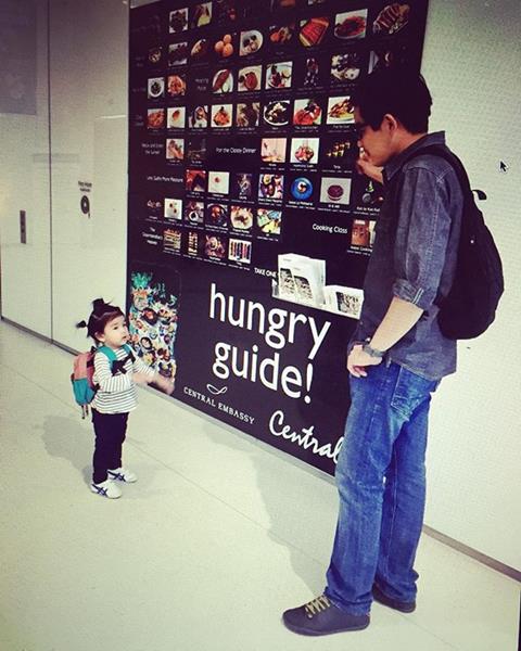 โบว์ แวนด้า เล่าเรื่องรองเท้า 3 คู่