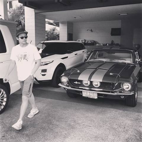 เปิดคลังรถหรู หมาก ปริญ แต่ละคันสวยแจ่มว้าว...ราคาเป็นล้าน ! เปิดคลังรถหรู หมาก ปริญ แต่ละคันสวยแจ่มว้าว...ราคาเป็นล้าน !