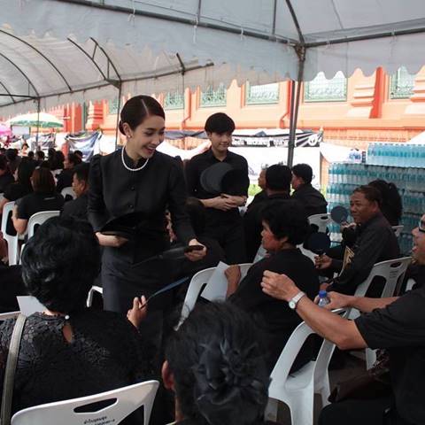 ผจก. มิน พีชญา ซัดคืนหลังโดนเม้าท์ แซงคิวเข้าวัง ลั่นอย่าเอาแต่สนุกปาก