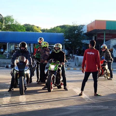 แพท ณปภา กับภารกิจตาม เบนซ์ เรซซิ่ง ขึ้นภูทับเบิก ท้องก็จริง แต่ซิ่งด้วย !