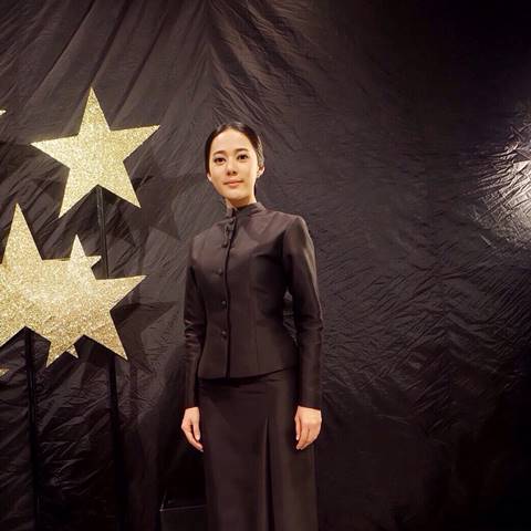 ทับทิม อัญรินทร์ ทั้งสวยทั้งเก่ง รับปริญญาใบที่ 2 จากเอแบค !