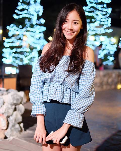 จ๋อมแจ๋ม นางเอก MV อ้าว เขาว่าเธอคนนี้คือหวานใจคนใหม่ มาร์ช จุฑาวุฒิจ๋อมแจ๋ม นางเอก MV อ้าว เขาว่าเธอคนนี้คือหวานใจคนใหม่ มาร์ช จุฑาวุฒิ 