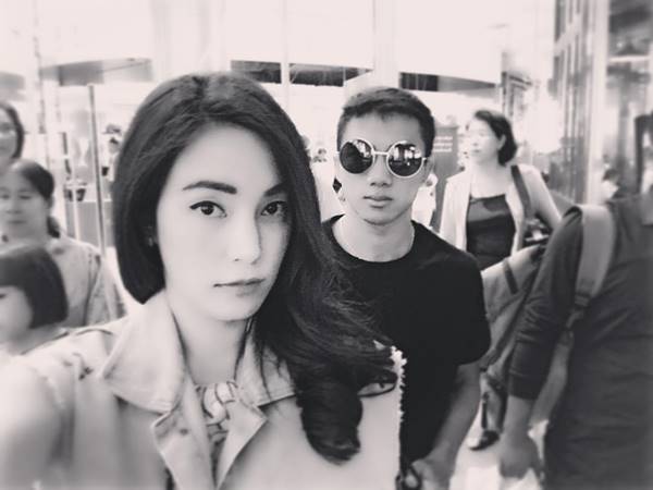 มาดูคลิป เจ ชนาธิป ร้องเพลงให้ เมย์ พิชญ์นาฏ