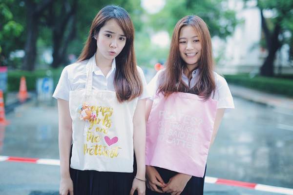 ตามไปดู... ฟรัง นรีกุล ทำอะไรย้อมใจหลังสอบ (เกือบ) เสร็จ !