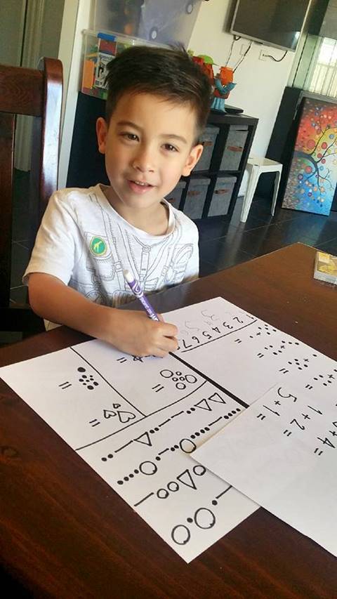 น้องวิลเลี่ยม หนุ่มน้อยลูกครึ่ง หน้าเหมือน ณเดชน์-มาริโอ้ เป๊ะ