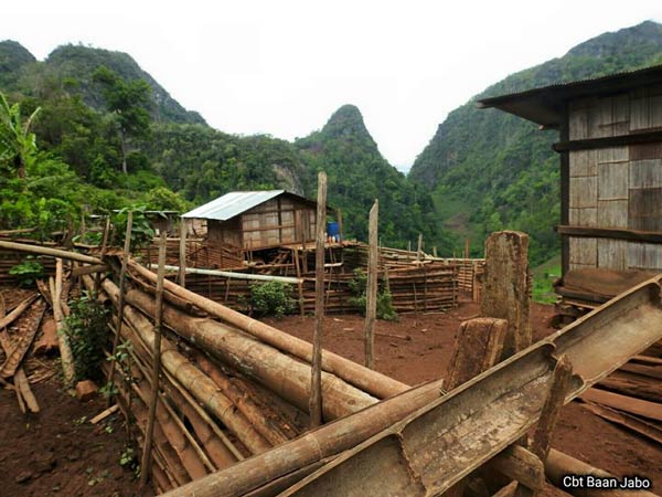 บ้านจ่าโบ่ แม่ฮ่องสอน