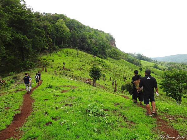 บ้านจ่าโบ่ แม่ฮ่องสอน