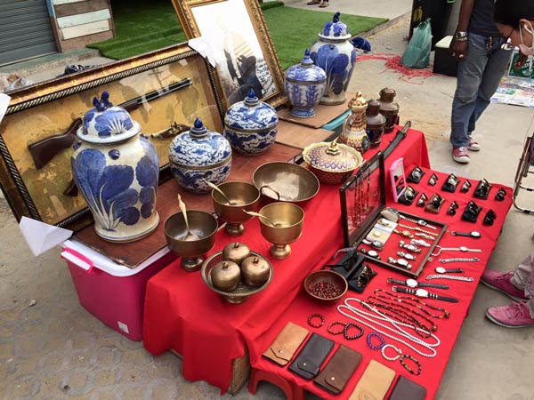 ตลาดนัดเรือบิน สมุทรปราการ