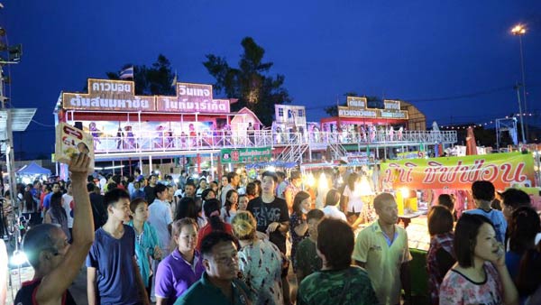 ตลาดรถไฟมหาชัยอินเทรนด์