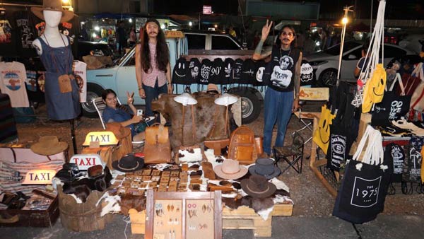 ตลาดรถไฟมหาชัยอินเทรนด์