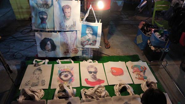 ตลาดรถไฟมหาชัยอินเทรนด์