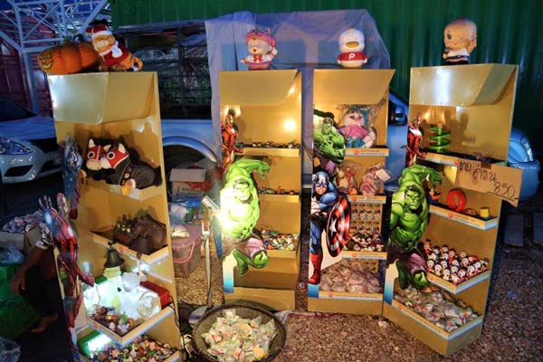 ตลาดรถไฟมหาชัยอินเทรนด์