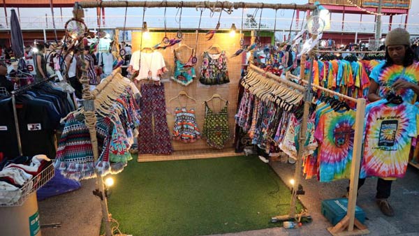 ตลาดรถไฟมหาชัยอินเทรนด์