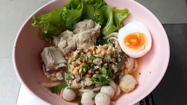 ร้านอาหารนครสวรรค์