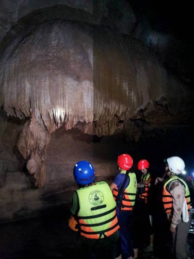 ถ้ำเลสเตโกดอน