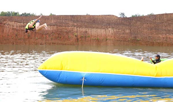 สวนน้ำแกรนด์แคนยอน หางดง