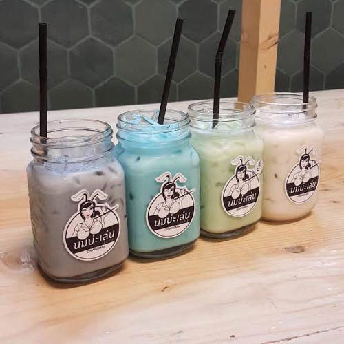 ร้านนมสดและขนมปัง