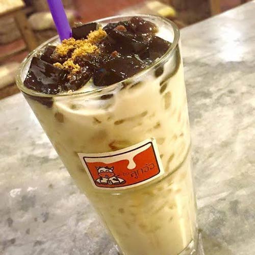 ร้านนมสดและขนมปัง