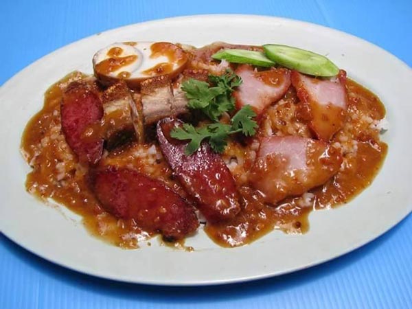 ร้านข้าวหมูแดง-หมูกรอบ