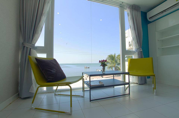 Marina Sea View Bangsaen ที่พักบางแสน