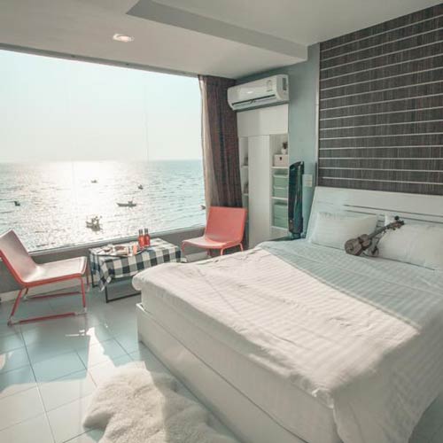 Marina Sea View Bangsaen ที่พักวิวทะเล