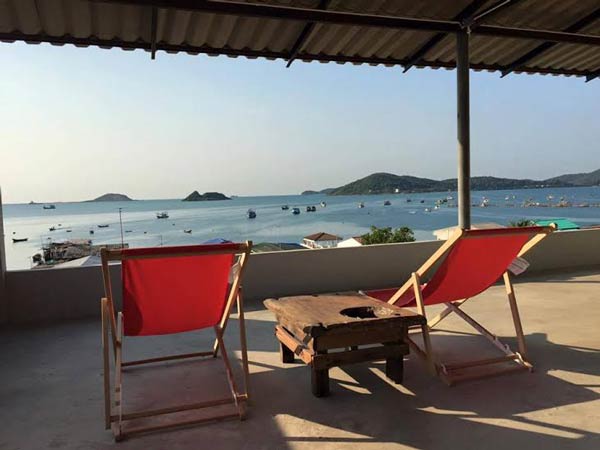 Sattahiptale ที่พักวิวทะเล