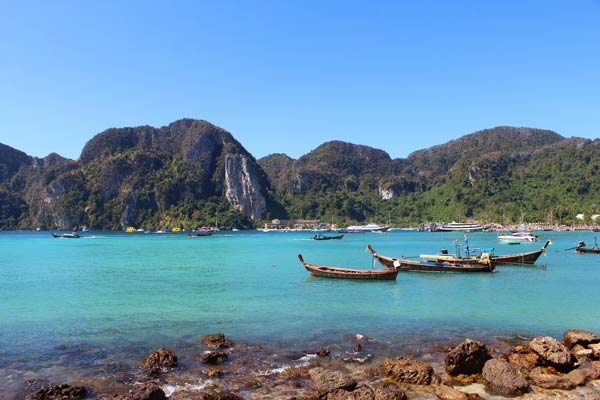 เกาะสุดร้อนแรง