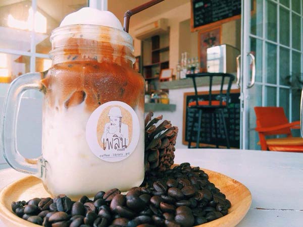 ร้านกาแฟเมืองเลยน่านั่ง