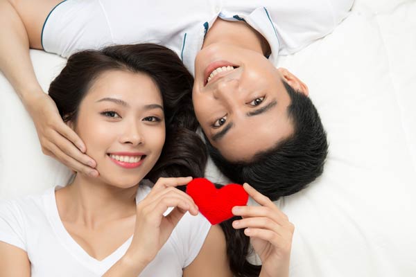 เรื่องโกหกไว้ใช้พูดกับคนรัก เพื่อให้เขารู้สึกดี  