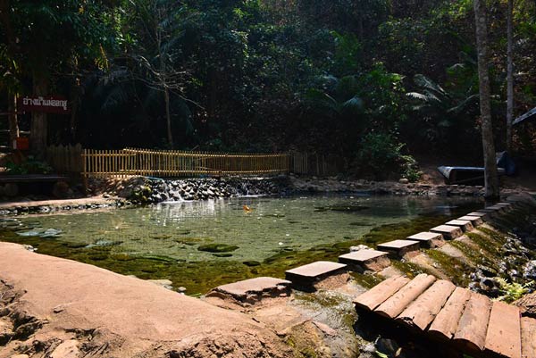 น้ำแม่ออกฮู แม่แจ่ม