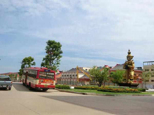 ตลาดน้ำสำเพ็ง 2