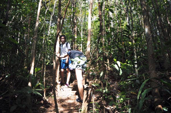 ผาหินดำ ภูเก็ต