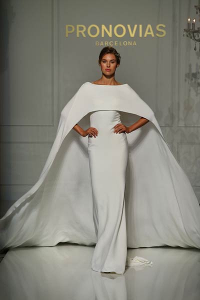 ชุดแต่งงานสไตล์มินิมอล