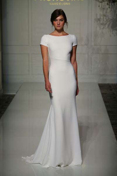 ชุดแต่งงานสไตล์มินิมอล