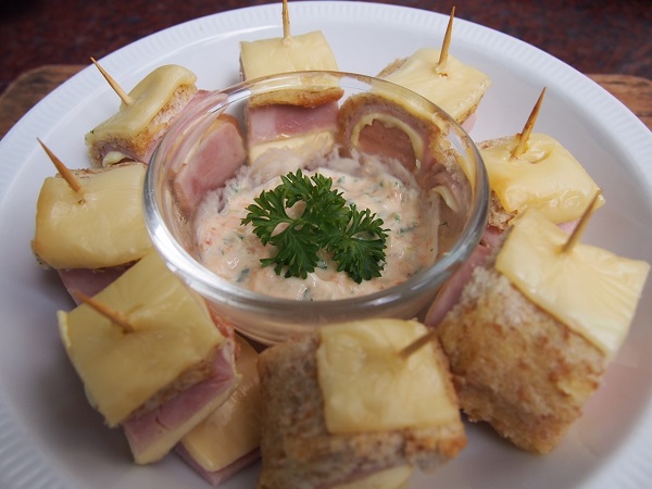 สูตรของว่างทำแจกฟรีที่สนามหลวง