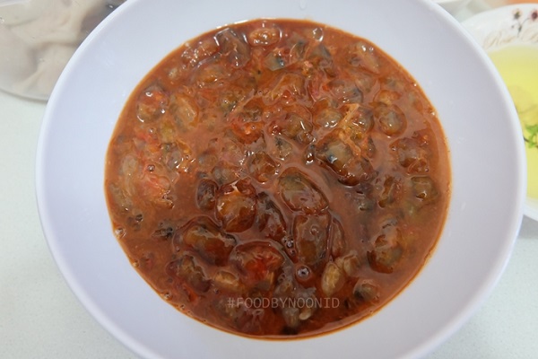 มาม่าต้มยำมันกุ้งหม้อไฟ