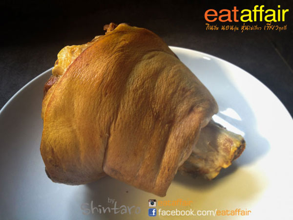 ขาหมูน้ำแดง